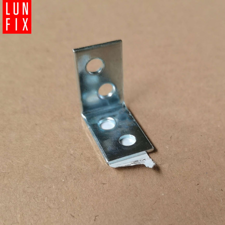 Kątownik wąski 25x25x14x1,5 100 szt.