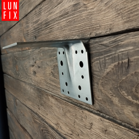 Kątownik montażowy z kolcem 140x140x90x2,5 ciesielski 1szt.