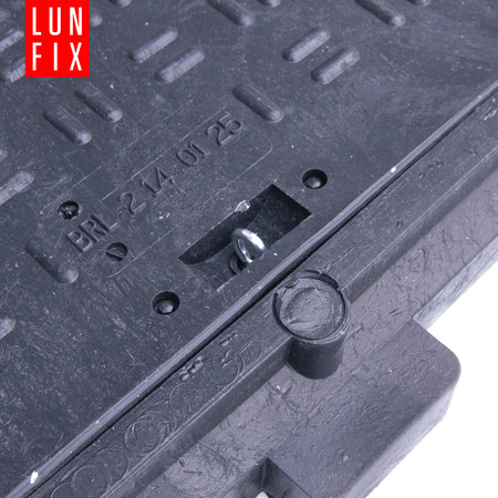 Właz kwadratowy czarny 600x600 (1szt.)