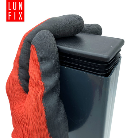 Zaślepka kwadrat czarna ZK 20x20/CZ 100szt